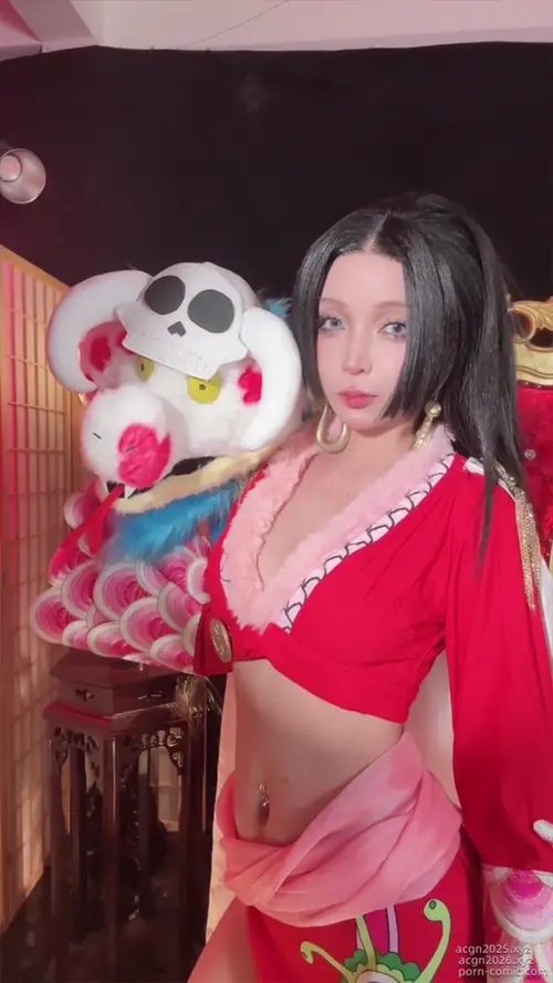 Umeko J – NO.146 Boa Hancock -V (8).mov