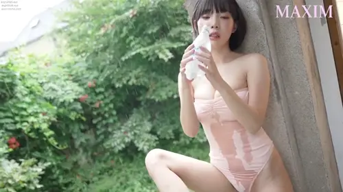 085.Kang Inkyung강인경(姜仁卿) –Miss Maxim - Special Pictorial-v (5).mp4