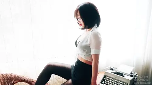 【015】孫樂樂 Loozy Officegirl's Vacation _vids-2.mp4
