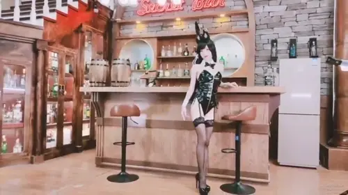 清水由乃 NO.015 爱宕兔女郎 -lv_0_20201117235537.mp4