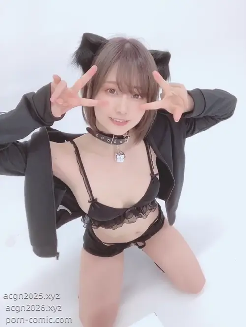 けん研(けんけん) NO.020 Fantia-2020年8月合集_黒猫??-V (1).MOV