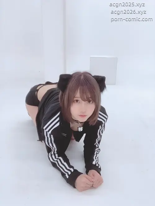 けん研(けんけん) NO.020 Fantia-2020年8月合集_黒猫??-V (3).mov
