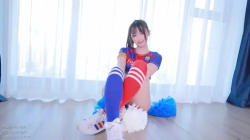 神楽坂真冬 - NO.076 绝对企画-啦啦队少女《ハーフタイム》_视频-V (2).mp4