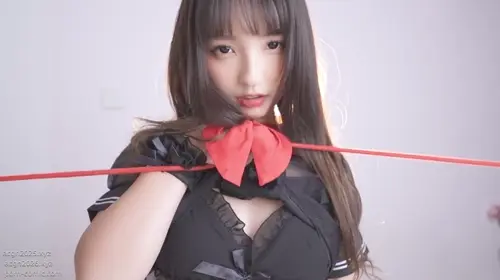 神楽坂真冬 - NO.079 绝对企画-透明黑白水手服《特別なことに》_视频-V (2).mp4