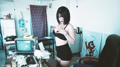 Zia (지아) – NO.139 [LOOZY] Zia - Female employee -V (1).MP4