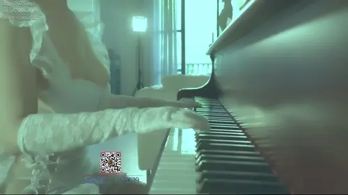S_080.樱晚gigi-粉丝群收费视频- 钢琴课系列五-生日篇(下) -V.mp4