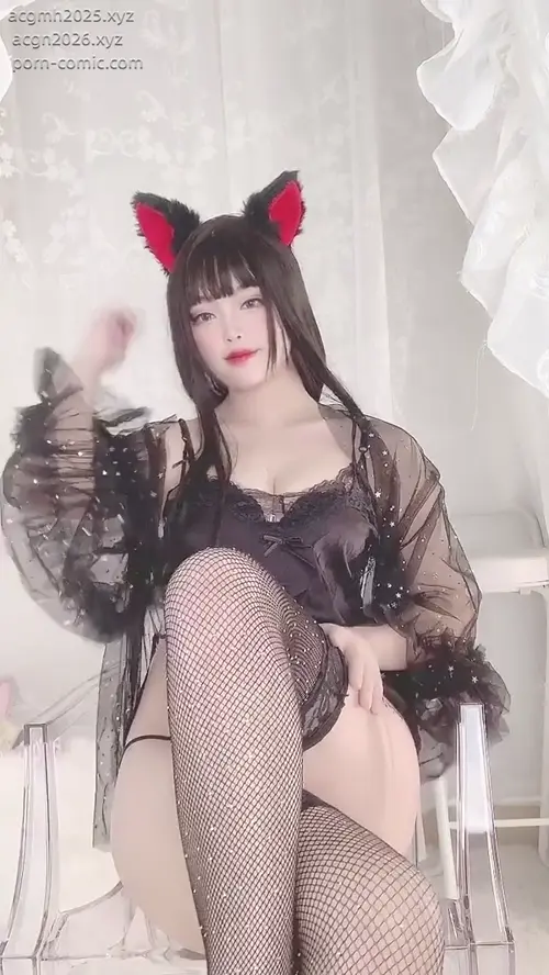 白烨烨 – NO.056 黑系猫咪少女-v (17).mp4