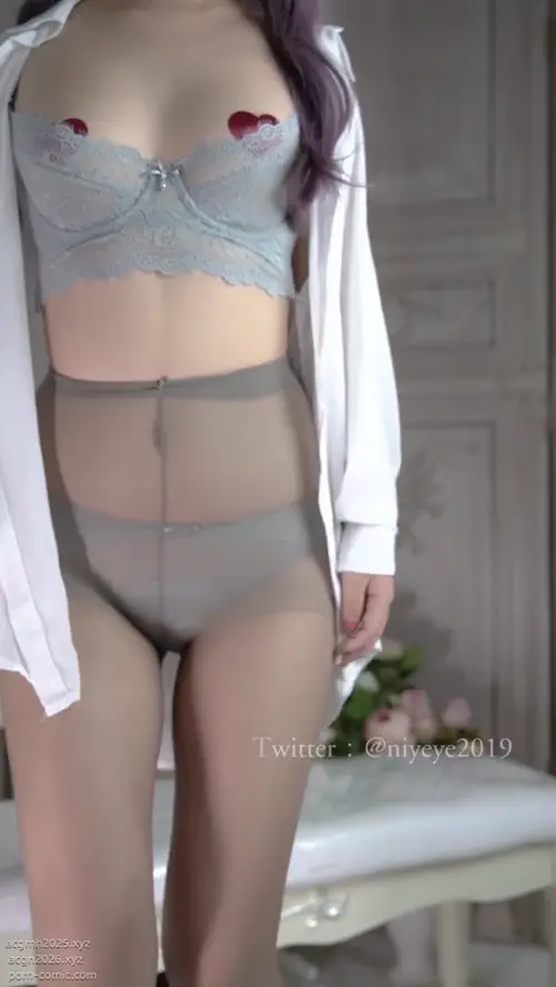 白烨烨 – NO.058 秘书的私人时间-v (3).mp4