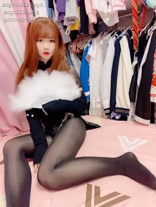 古川 NO.055 亮丝黑旗袍 -faceu_1585144713763.MP4