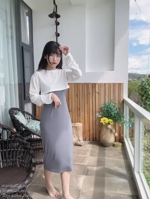 不呆猫 – NO.033 吉他妹妹-v (2).MP4