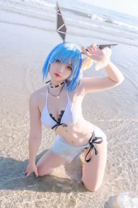 [Cosplay] Gascogne swimsuit [Messie Huang]