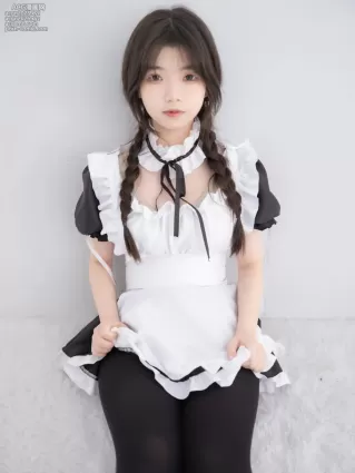 紧急企划 - 内部  奶昔 黑丝女仆[50P]