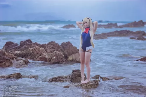 二佐 NO.123 碧蓝航线 玛丽罗斯泳装 [13P]