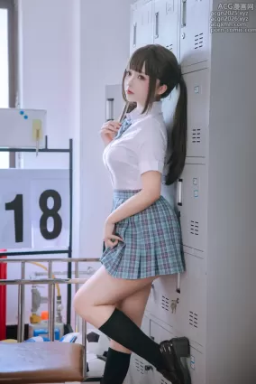 日奈娇 – NO.165 更衣室 [195P]