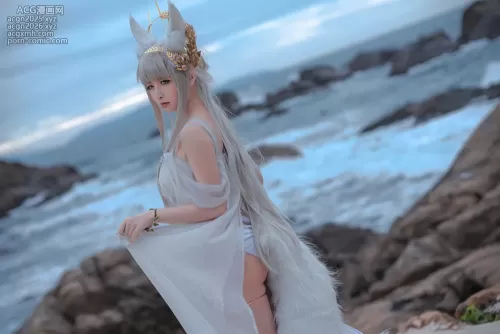 058.星之迟迟 《明日方舟本 Amazing Grace》-白金