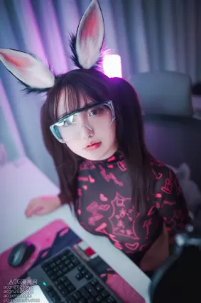 손예은(孫樂樂) NO.058 Son Ye-Eun (손예은) - Retro Gaming Girl [96P]