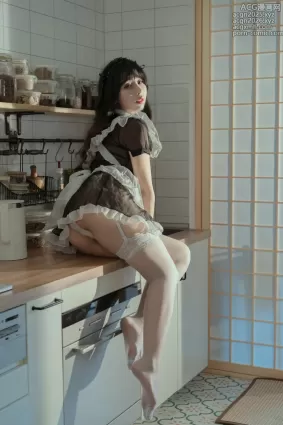 云溪溪 - NO.06 奶桃 女仆 [40P]