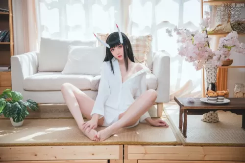瓜希酱 NO.046 能代衬衣 [23P]