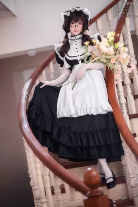 阿包也是兔娘 NO.057 传统长裙女仆[47P]