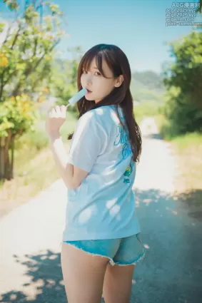 けん研(けんけん) – NO.074  C104  honey DL写真集  [170P]