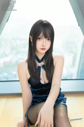 神楽坂真冬 – NO.158  蓝衣旗袍[75P]