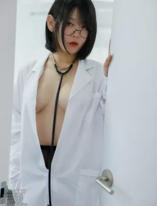 Zia (지아) – NO.125 [Ready] Zia - Vol.001 Lady doctor [181P]