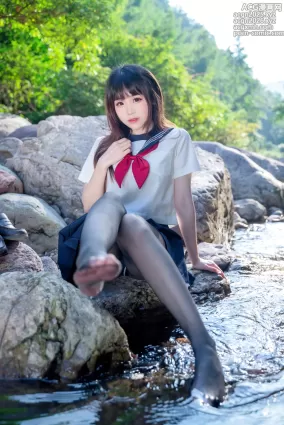 miko酱ww – NO.032 小小溪流[24P]