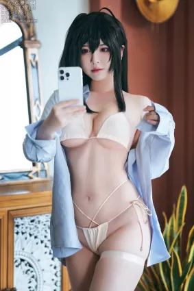 半半子 – NO.066 碧蓝航线 大凤L2D泳装[56P]