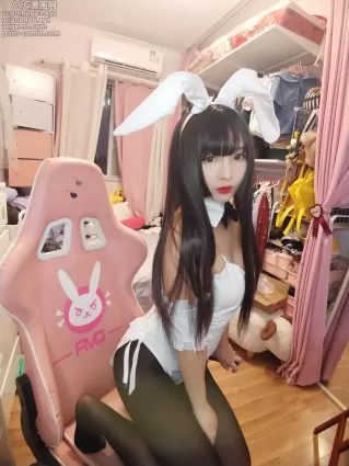 古川 NO.033 黑丝白兔女郎 [24P]