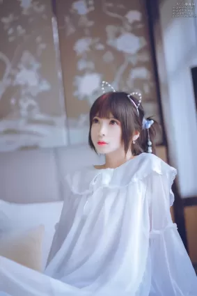 疯猫ss NO.002 白色睡衣 [24P]