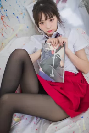 疯猫ss NO.021 画室jk [23P]