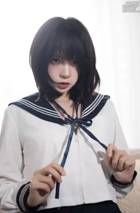 疯猫ss NO.100 病娇JK [40P]