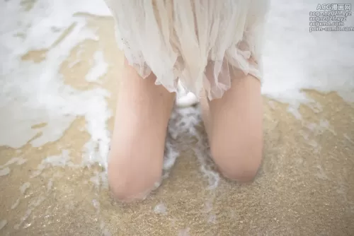 疯猫ss NO.134 少女与海[26P]
