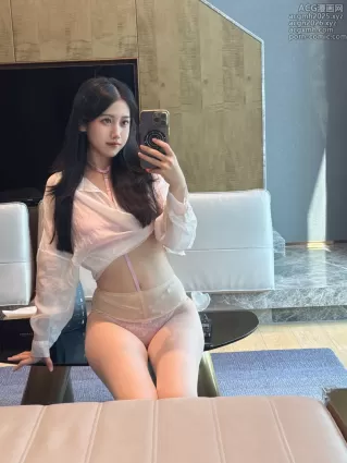 不呆猫 – NO.065 粉色衬衣女友[66P]